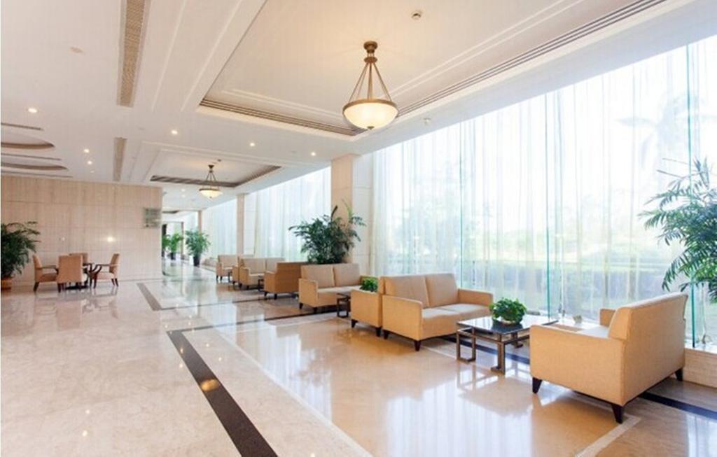 Tienyow Grand Hotel Haikou  Dış mekan fotoğraf