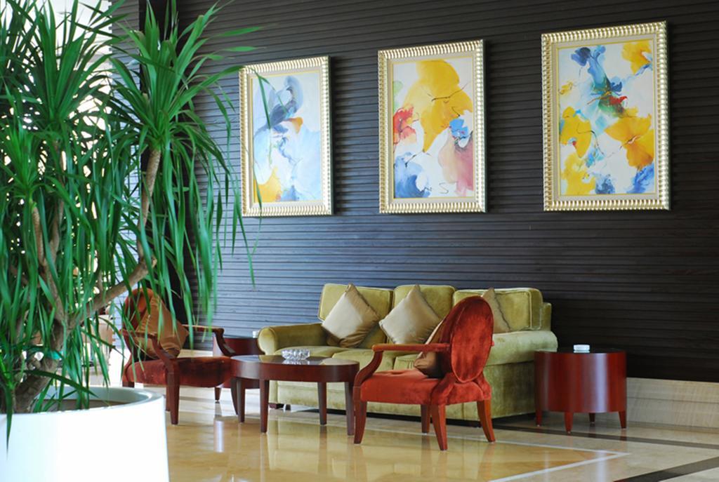 Tienyow Grand Hotel Haikou  Dış mekan fotoğraf